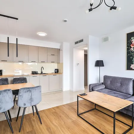 Pileckiego 59 Oddzielna Sypialnia I Bezplatny Parking By Perfect Apartman Varsó