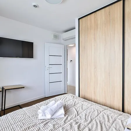 Pileckiego 59 Oddzielna Sypialnia I Bezplatny Parking By Perfect 公寓