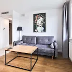아파트 Pileckiego 59 Oddzielna Sypialnia I Bezplatny Parking By Perfect